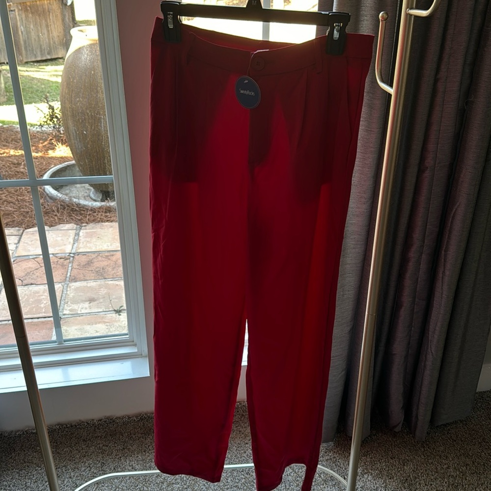 NWT Red SweatyRocks Dress Pants Size Medium